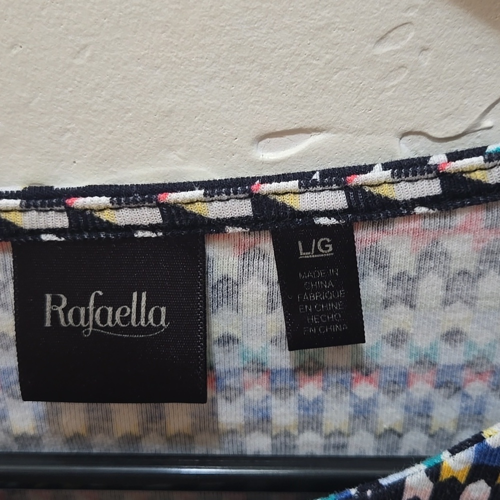 3/$10 Rafaella Vibrant Patterned Knit Top - Picture 2 of 6
